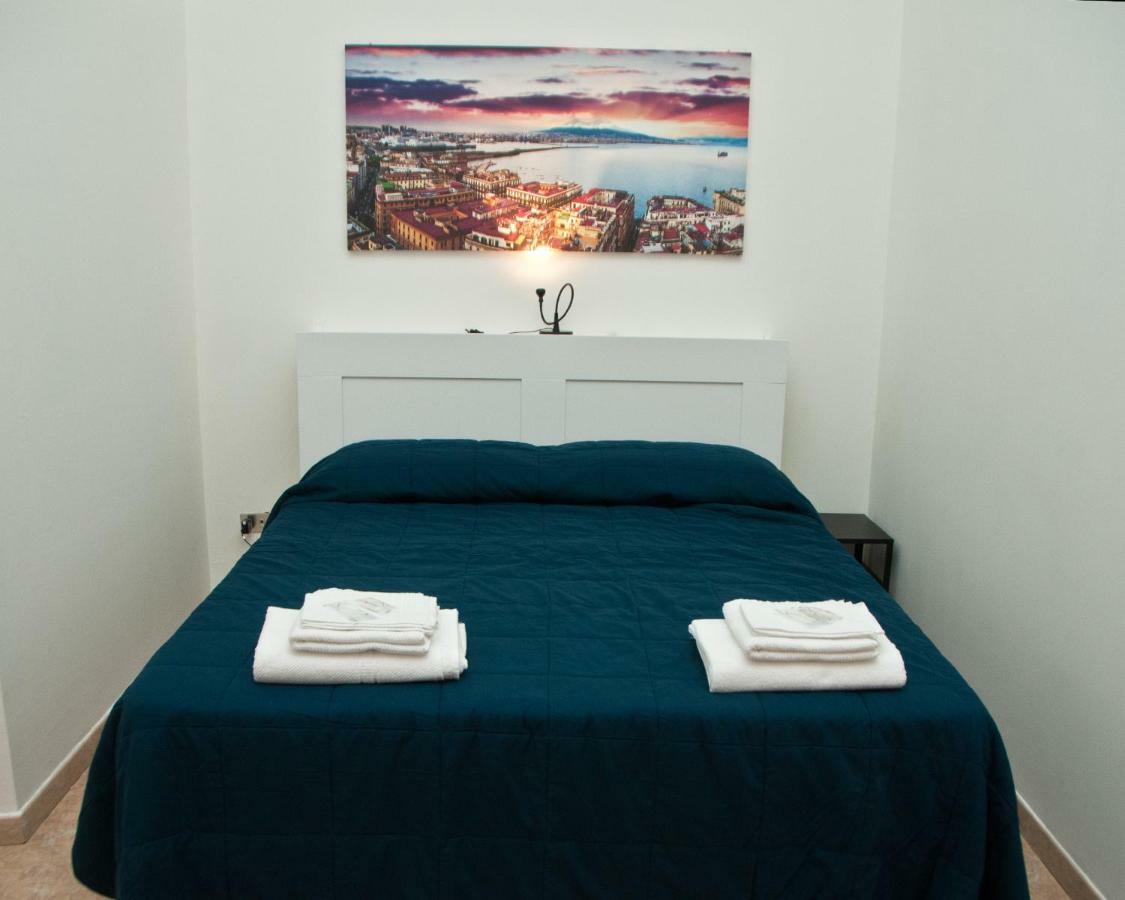Casa Del Palumbo Apartment เนเปิลส์ ภายนอก รูปภาพ